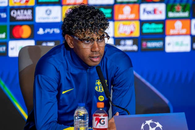 FC Barcelona, Barca Training Session And press conference, PK, Pressekonferenz - UEFA Champions League 2025 26 Quarter-Final Second Leg MADRID, SPAIN - APRIL 13: Lamine Yamal of FC Barcelona speaks during the Press Conference ahead of the UEFA Champions League 2025 26 Quarter-Final Second Leg match against Atletico de Madrid at Estadio Riyadh Air Metropolitano on April 13, 2026 in Madrid, Spain. Madrid Estadio Riyadh Air Metropolitano Madrid Spain Copyright: xAlbertoxGardinx AGardin_20260413_Foot_Champ_Bar_Press_0230