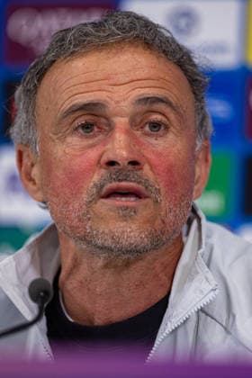 Football - UEFA Champions League - Quarter-Final - 2nd Leg - Liverpool FC v Paris Saint-Germain FC - MD-1 LIVERPOOL, ENGLAND - Monday, April 13, 2026: Paris Saint-Germain s head coach Luis Enrique during a press conference, PK, Pressekonferenz at Anfield ahead of the UEFA Champions League Quarter-Final 2nd Leg game between Liverpool FC and Paris Saint-Germain FC. (Photo by David Rawcliffe Propaganda) LIVERPOOL Anfield MERSEYSIDE ENGLAND  Copyright: xDavidxRawcliffex P2026-04-13-Liverpool_PSG_MD-1-153