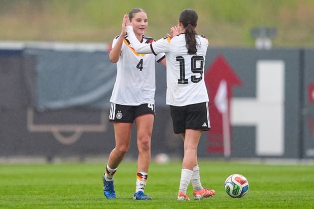 13 04 2026, xydrx, soccer, international match, European Championship qualification U19 women, Germany Slovakia, IMS Arena Lina Szaraz GER,4 and Laila Portella GER, 19 are happy about the 4 2 victory DFB regulations prohibit any use of photographs as image sequences and or quasi video Copyright: HMBxMedia YannisxDreimann