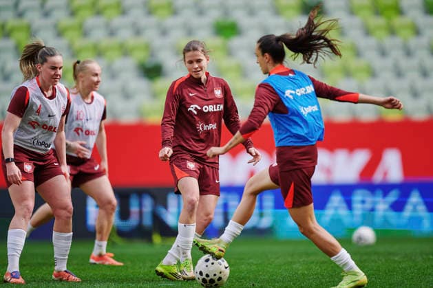13.04.2026 GDANSK, STADION POLSAT ARENA , PILKA NOZNA KOBIET ( WOMEN S FOOTBALL) KONFERENCJA I OFICJALNY TRENING REPREZENTACJI POLSKI KOBIET W PILCE NOZNEJ NZ. NADIA KREZYMAN FOTO RADOSLAW JOZWIAK CYFRASPORT NEWSPIX.PL --- Newspix.pl  RA2_0030