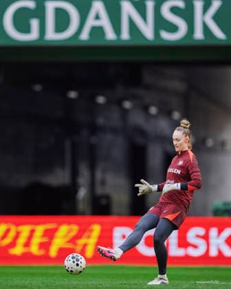 13.04.2026 GDANSK, STADION POLSAT ARENA , PILKA NOZNA KOBIET ( WOMEN S FOOTBALL) KONFERENCJA I OFICJALNY TRENING REPREZENTACJI POLSKI KOBIET W PILCE NOZNEJ NZ. KINGA SZEMIK FOTO RADOSLAW JOZWIAK CYFRASPORT NEWSPIX.PL --- Newspix.pl  RA2_0091