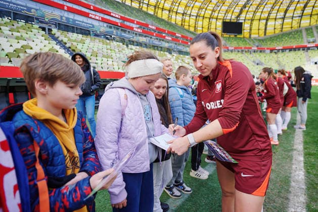 13.04.2026 GDANSK, STADION POLSAT ARENA , PILKA NOZNA KOBIET ( WOMEN S FOOTBALL) KONFERENCJA I OFICJALNY TRENING REPREZENTACJI POLSKI KOBIET W PILCE NOZNEJ NZ. WIKTORIA ZIENIEWICZ FOTO RADOSLAW JOZWIAK CYFRASPORT NEWSPIX.PL --- Newspix.pl  RA2_3494