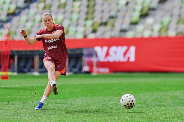 13.04.2026 GDANSK, STADION POLSAT ARENA , PILKA NOZNA KOBIET ( WOMEN S FOOTBALL) KONFERENCJA I OFICJALNY TRENING REPREZENTACJI POLSKI KOBIET W PILCE NOZNEJ NZ. EWA PAJOR FOTO RADOSLAW JOZWIAK CYFRASPORT NEWSPIX.PL --- Newspix.pl  RA2_3969