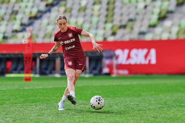 13.04.2026 GDANSK, STADION POLSAT ARENA , PILKA NOZNA KOBIET ( WOMEN S FOOTBALL) KONFERENCJA I OFICJALNY TRENING REPREZENTACJI POLSKI KOBIET W PILCE NOZNEJ NZ. EWELINA KAMCZYK FOTO RADOSLAW JOZWIAK CYFRASPORT NEWSPIX.PL --- Newspix.pl  RA2_3976