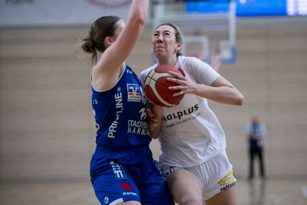 Toyota DBBL 2025 2026 Syntainics MBC vs BC Marburg Blue Dolphins Playoff Semifinal, Game 2 Halle Saale, Germany April 13, 2026 In the picture from left in the duel Allyson Fertig Marburg and Sona Svetlikova Halle Halle Saale swh Arena Sachsen Anhalt Germany