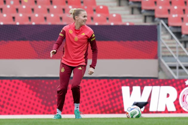 13 04 2026, xgrfx, Football DFB Media Dates, German Womens National Team Press Conference and Final Training v l Laura Freigang German Womens National Team DFL DFB REGULATIONS PROHIBIT ANY USE OF PHOTOGRAPHS as IMAGE SEQUENCES and or QUASI VIDEO Nuremberg