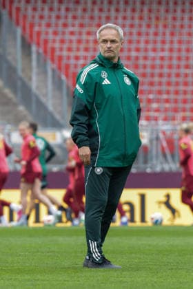 13 04 2026, xgrfx, Football DFB Media Dates, German Womens National Team Press Conference and Final Training v l Christian Wück German Womens National Team DFL DFB REGULATIONS PROHIBIT ANY USE OF PHOTOGRAPHS as IMAGE SEQUENCES and or QUASI VIDEO Nuremberg