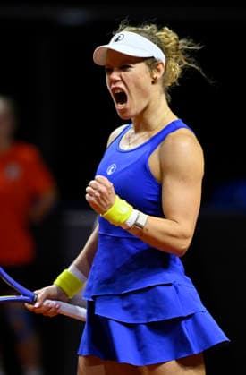 Laura Siegemund GER Jubel Freude Emotion Tennis Damen Porsche Cup Porsche Tennis Grand Prix GP Stuttgart 2026 Porsche Arena 11 19 04 2026 DFL REGULATIONS PROHIBIT ANY USE OF PHOTOGRAPHS AS IMAGE SEQUENCES AND OR QUASI VIDEO Tennis Damen Porsche Cup Porsche Tennis Grand Prix GP Stuttgart 2026