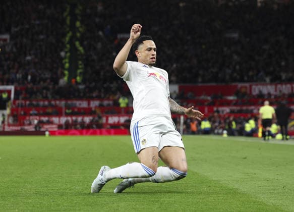 Manchester Utd v Leeds, FA Premier League 13.04.26 Manchester Utd v Leeds, FA Premier League Bradley Ormesher The Times Noah Okafor of Leeds United scores and celebrates scoring his teams 2nd goal  Copyright: xBradleyxOrmesherx NINTCHDBPICT001073341388