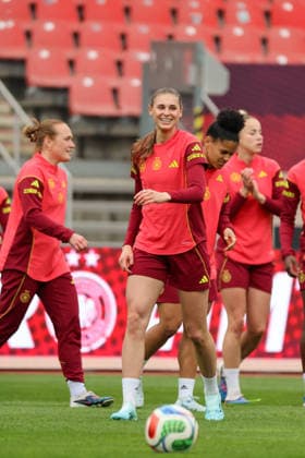 Nuremberg, Germany 13 April 2026 Preparation for the Womens World Cup qualifier Germany vs Austria Final training in Nuremberg In the picture Jule Brand Germany Copyright: HMBxMedia MadeleinexFantini