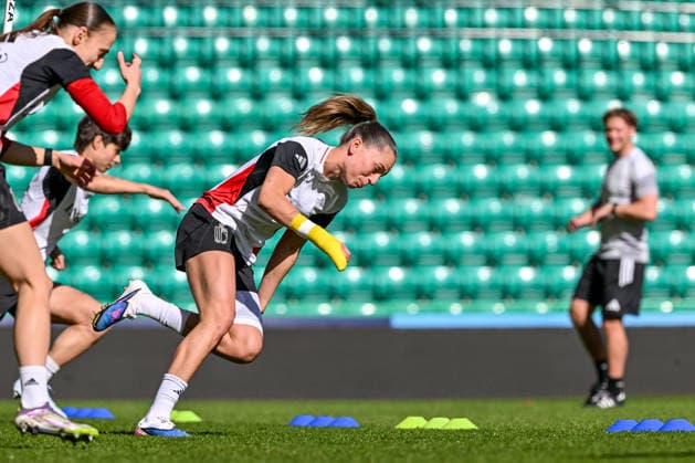 SOCCER WOMEN UEFA QUALIFIERS B4 MD3 SCOTLAND VS BELGIUM Jill Janssens (17) of Belgium pictured during the MD-1 training session before a women football game between the national teams of Scotland and Belgium , called the Red Flames , on the third match day in League B Group B4 in the league stage of the 2026-27 UEFA Women s European Qualifiers competition , on Monday 13 April 2026 in Edinburgh , Scotland . PHOTO SPORTPIX Stijn Audooren Edinburgh Easter Road Stadium Scotland  Copyright: xSportpix.bex xStijnxAudoorenxStijnxAudoorenx