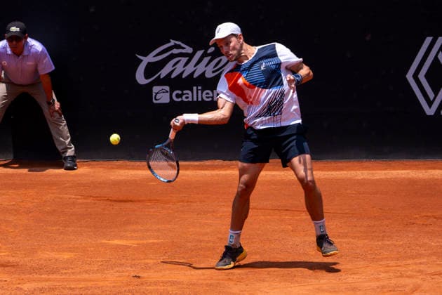 J. Duckworth Gets Champion After Defeating S. Napolitano In The Men s Singles Final Of The ATP, Tennis Herren Challenger Mexico City Open J. Duckworth returns the ball to S. Napolitano in the men s singles final of the ATP Challenger Mexico City Open tennis event at the Rafael Osuna Stadium in Mexico City, Mexico, on April 13, 2026. Mexico City Mexico  Copyright: xFrancoxUrielxPÃ rezxRamirezx originalFilename:uriel-notitle260413_npK59.jpg