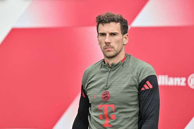 MUNICH, GERMANY - 14. APRIL: Leon GORETZKA (FC Bayern Munich 8) on the way to the pitch during the final Training before the UEFA Champions League Quarterfinal between FC Bayern Munich vs. Real Madrid CF at FC Bayern Trainings ground Saebener Strasse Munich Copyright: xBEAUTIFULxSPORTS Goldbergx