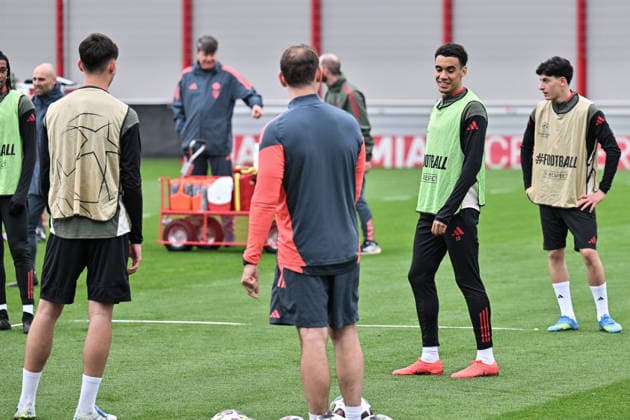 MUNICH, GERMANY - 14. APRIL: Jamal MUSIALA (FC Bayern Munich 10) during the final Training before the UEFA Champions League Quarterfinal between FC Bayern Munich vs. Real Madrid CF at FC Bayern Trainings ground Saebener Strasse Munich Copyright: xBEAUTIFULxSPORTS Goldbergx