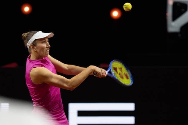 Elise Mertens BEL , GER, Elise Mertens vs Ella Seidel, Tennis, ATP Tournament, WTA 500, Porsche Tennis Grand Prix, 14 04 2026, GER, Elise Mertens vs Ella Seidel, Tennis, ATP Tournament, WTA 500, Porsche Tennis Grand Prix, 14 04 2026, Stuttgart Copyright: xEibner-Pressefoto EdwardxCheungx EP_ECG