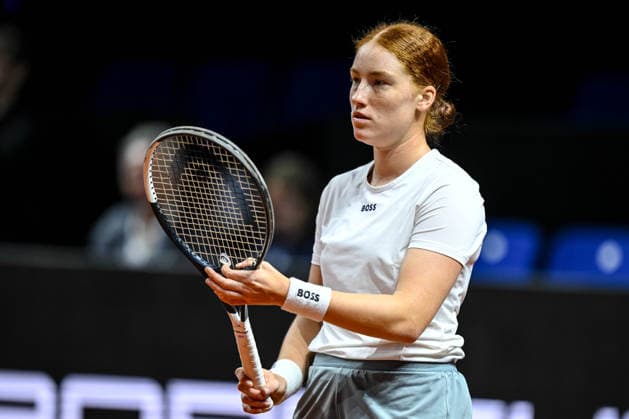 Ella Seidel Germany Looks on against Elise Mertens Belgium during day two of the Porsche Tennis Grand Prix 2026 at Porsche Arena on April 14, 2026 in Stuttgart, Germany Photo by Harry Langer DeFodi Images
