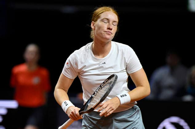 Ella Seidel GER disappointed Gesture Gesture Tennis Ladies Porsche Cup Porsche Tennis Grand Prix GP Stuttgart 2026 Porsche Arena 11 19 04 2026 DFL REGULATIONS PROHIBIT ANY USE OF PHOTOGRAPHS AS IMAGE SEQUENCES AND OR QUASI VIDEO Tennis Ladies Porsche Cup Porsche Tennis Grand Prix GP Stuttgart 2026