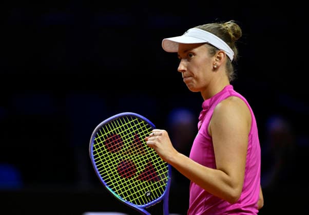 Elise Mertens BEL Jubel Freude Emotion Tennis Damen Porsche Cup Porsche Tennis Grand Prix GP Stuttgart 2026 Porsche Arena 11 19 04 2026 DFL REGULATIONS PROHIBIT ANY USE OF PHOTOGRAPHS AS IMAGE SEQUENCES AND OR QUASI VIDEO Tennis Damen Porsche Cup Porsche Tennis Grand Prix GP Stuttgart 2026