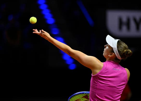 Elise Mertens BEL Action Serve Tennis Womens Porsche Cup Porsche Tennis Grand Prix GP Stuttgart 2026 Porsche Arena 11 19 04 2026 DFL REGULATIONS PROHIBIT ANY USE OF PHOTOGRAPHS AS IMAGE SEQUENCES AND OR QUASI VIDEO Tennis Womens Porsche Cup Porsche Tennis Grand Prix GP Stuttgart 2026