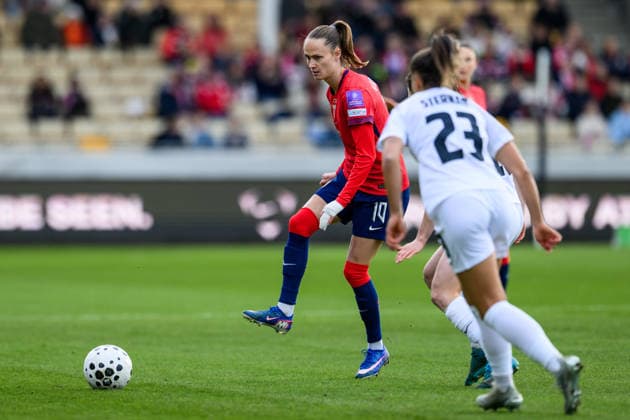 260414 Caroline Graham Hansen of Norway during the FIFA Women s World Cup Qualifier football match between Norway and Slovenia on April 14, 2026 in Lillestrom Photo Vegard Grott BILDBYRAN kod VG VG0919 bbeng fotball soccer football fotboll fifa world cup qualifiers vm kvalifisering kvinner vm kvalik landskamp dam norge norway slovenien slovenia  Copyright: VEGARDxGRoTT BB260414VG013