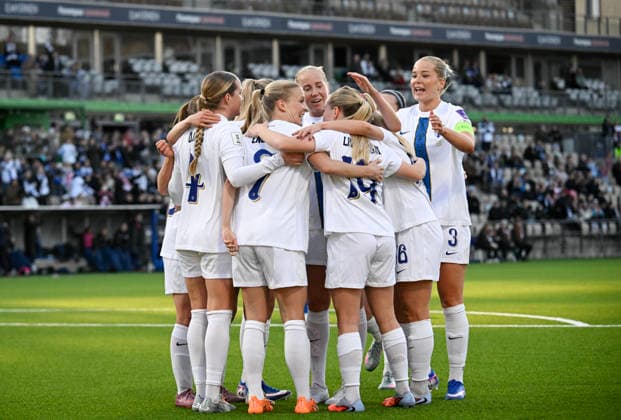 LKS 20260414 Finnish players celebrate the team s second goal by Adelina Engman (7) during the UEFA Women s football World Cup League B Group B3 qualification match between Finland and Slovakia in Helsinki, Finland on April 14, 2026. - MARKKU ULANDER Helsinki Finland hg0Go2LrChw  Copyright: xMarkkuxUlanderx hg0Go2LrChw