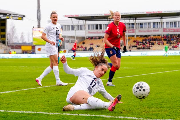 Women s international football match Norway Slovenia Lillestrom 20260414 The World Cup qualifying match in women s football between Norway and Slovenia at Arasen Stadium Photo Lise Aserud NTB Lillestrom Norway EDITORIAL USE ONLY RESTRICTED USE FOR BETTING COMPANIES  Copyright: xLisexAserudx xNTBx