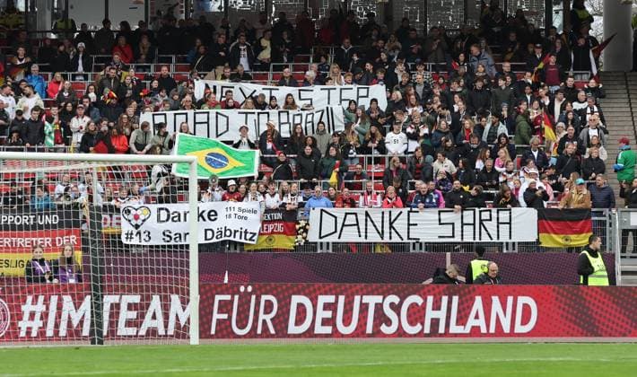 14 04 2026 Soccer womens soccer international match World Cup qualifier qualifying match qualifying match for the 2027 World Cup Germany gg Austria Sportfoto Zink DaMa xdaxmax banner banner of the spectators audience fans for Sara Däbritz Daebritz former playing Germany