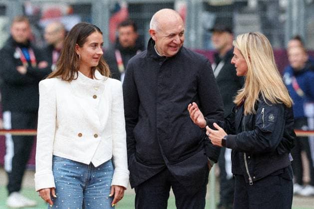 left to right Sara Daebritz, left, DFB President Bernd Neuendorf Germany and Sports Director Nia Kuenzer Germany , Germany vs. Austria, DFB, Football, Women, Womens World Cup Qualification, Group Stage, Group D, Matchday 3 of 6, Season 2025 26, 14 04 2026 Nuremberg Bavaria Germany Copyright: xkolbert-press MartinxAgüerax