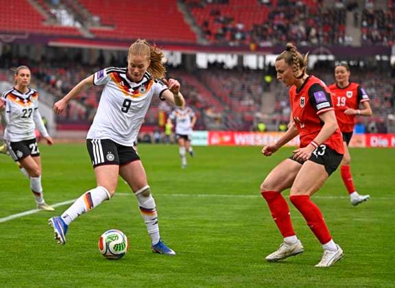 14 04 2026, World Cup Qualification Europe, Women 2026, Matchday 3, Germany Austria, at Max Morlock Stadium Nuremberg, f l Sjoeke Nüsken Germany vs Virginia Kirchberger Austria