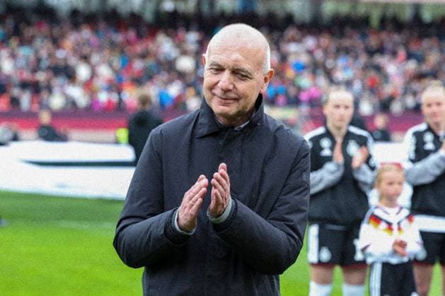 DFB President Bernd Neuendorf Germany applauds, Germany vs. Austria, DFB, Football, Women, Womens World Cup Qualification, Group Stage, Group D, Matchday 3 of 6, Season 2025 26, 14 04 2026 Nuremberg Bavaria Germany Copyright: xkolbert-press MartinxAgüerax