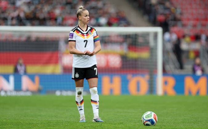Giulia Gwinn , WM Frauen Qualifikation , Deutschland-Österreich , Fußball , Frauen , in den Max Morlock Stadion, in Nürnberg , Bayern , Deutschland. April 14 , 2026 . Photo by: Davide Elias IPA Photo Pressefoto DENL Copyright: xDavidexEliasx