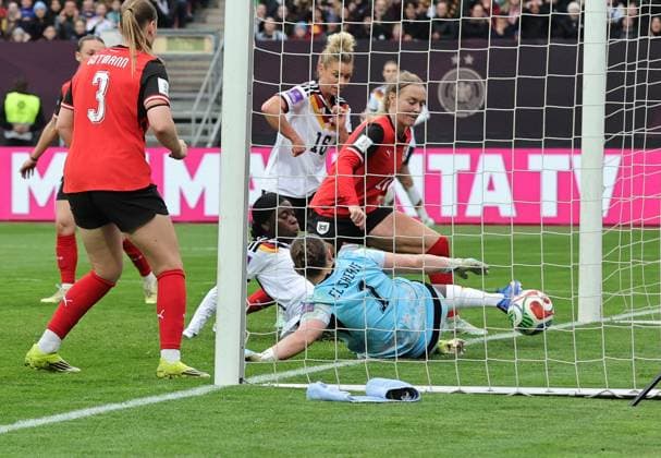 14 04 2026 Soccer Womens soccer International match World Cup Qualifier Qualification match Qualification match for the World Cup 2027 Germany gg Austria Sportfoto Zink DaMa xdaxmax Goal Goal Shot to 1 0 Goalscorer Nicole Anyomi 18, Germany vs Mariella El Sherif 1, Austria