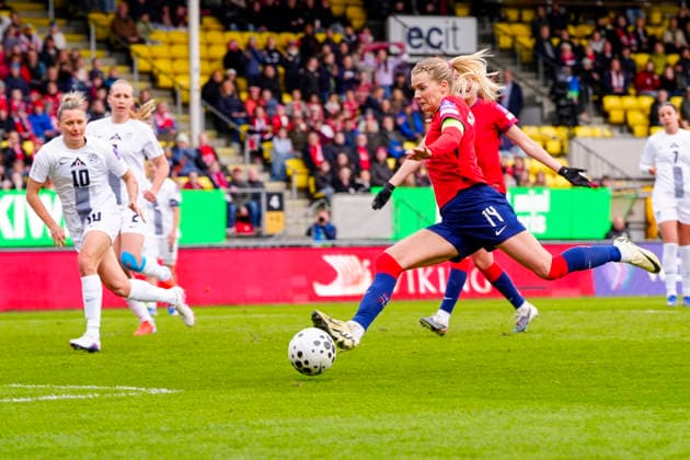 Women s international football match Norway Slovenia Lillestrom 20260414 Norway s Ada Hegerberg in the Women s World Cup qualifying match between Norway and Slovenia at Arasen Stadium Photo Lise Aserud NTB Lillestrom Norway EDITORIAL USE ONLY RESTRICTED USE FOR BETTING COMPANIES  Copyright: xLisexAserudx xNTBx