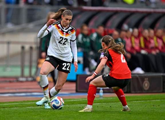 14 04 2026, World Cup Qualification Europe, Women 2026, Matchday 3, Germany Austria, at Max Morlock Stadium Nuremberg, f l Jule Brand Germany vs Chiara D Angelo Austria