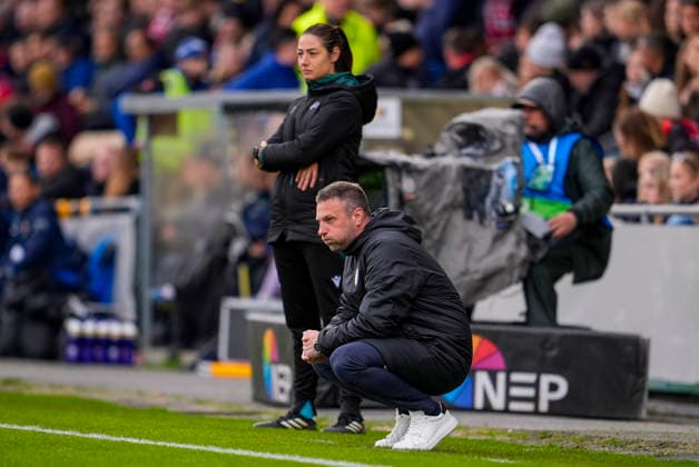 Women s international football match Norway Slovenia Lillestrom 20260414 Slovenia s coach Sasa Kolman in the Women s World Cup qualifying match between Norway and Slovenia at Arasen Stadium Photo Lise Aserud NTB Lillestrom Norway EDITORIAL USE ONLY RESTRICTED USE FOR BETTING COMPANIES  Copyright: xLisexAserudx xNTBx
