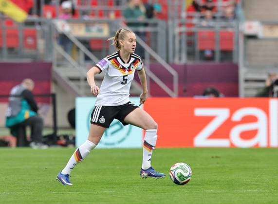 14 04 2026 Soccer womens soccer international match World Cup qualifier qualifying match qualifying match for the 2027 World Cup Germany gg Austria Sportfoto Zink DaMa xdaxmax Janina Minge 5, Germany cropped single image