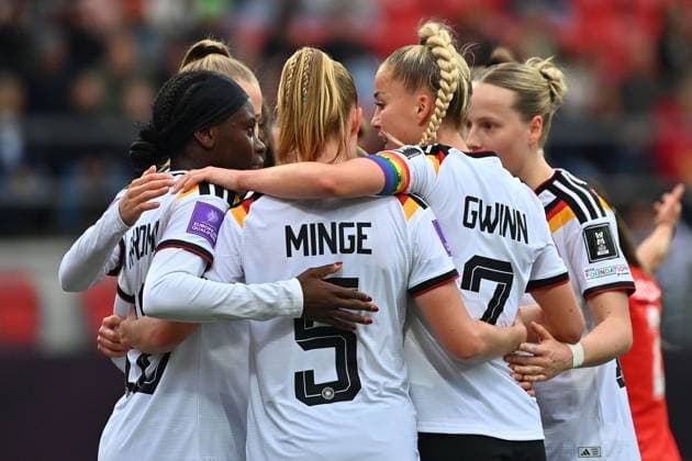 collective goal celebration around Nicole ANYOMI GER , jubilation,joy,enthusiasm,, action,Giulia GWINN GER , Soccer World Cup Qualification Women Germany Austria on 14 04 2026 Max Morlock Stadium Nuremberg Â