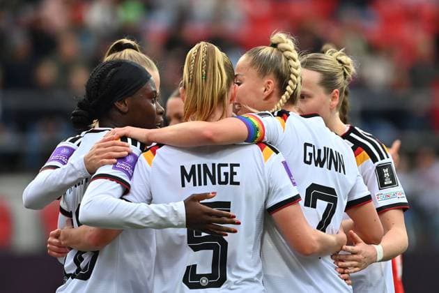 collective goal celebration around Nicole ANYOMI GER , jubilation,joy,enthusiasm,, action,Giulia GWINN GER , Soccer World Cup Qualification Women Germany Austria on 14 04 2026 Max Morlock Stadium Nuremberg Â