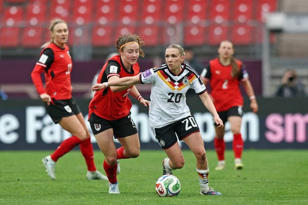 14 04 2026, xovx, Soccer Womens World Cup Qualification, Germany Austria v l Melanie Brunnthaler Austria , Elisa Senß Germany Nuremberg Max Morlock Stadion Bayern Germany DE