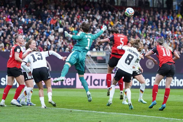 Ann Katrin Berger 1 Germany and Claudia Wenger 5 Austria in action at the international match between Germany Austria on 14 04 2026 in Nuremberg Nuremberg Max Morlock Stadion Bayern Germany