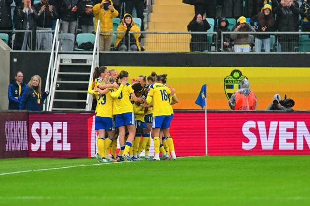 Gamla Ullevi GOTHENBURG, SWEDEN - APRIL 14: Sweden celebrates goal in the World Cup 2027 qualifier match between Sweden and Denmark at Gamla Ullevi on April 14, 2026 in Gothenburg, Sweden. (Peter Sonander SPP) Copyright: xPeterxSonander SPPx spp-en-PeSo-20260414_SPP_PeterSonander_5415