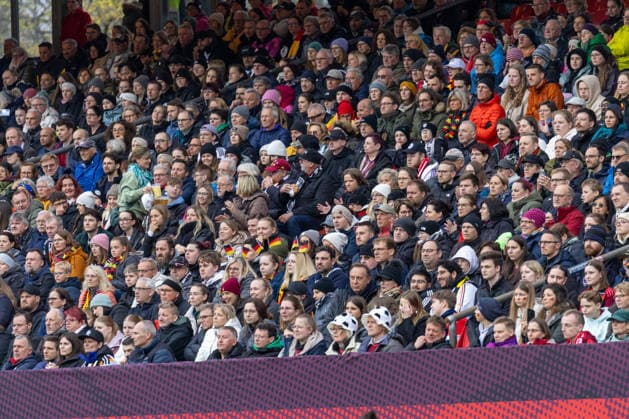 Germany Football World Cup Qualification Europe Women 2026, Matchday 3 Germany vs Austria Max Morlock Stadium Nuremberg Fans in the stands Copyright: xMichellexLukax
