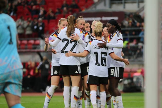 14 04 2026 Soccer Women 2025 2026 World Cup Qualification Europe 3 Matchday Germany Austria Max Morlock Stadium Nuremberg Goal celebration of the German national team after the 2 0 Nuremberg Bayern Germany