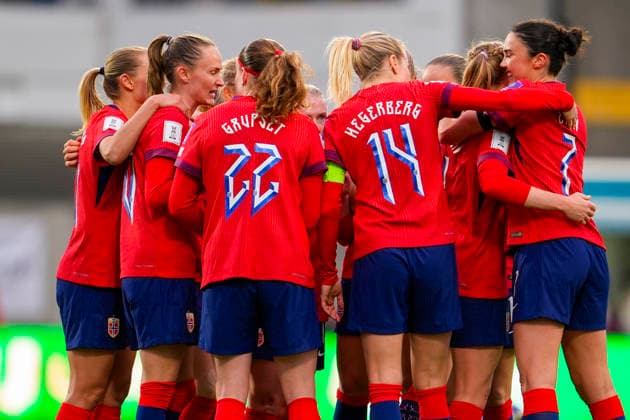 Women s international football match Norway Slovenia Lillestrom 20260414 Norwegian cheers after scoring by Julie Blakstad in the Women s World Cup qualifying match between Norway and Slovenia at Arasen Stadium Photo Lise Aserud NTB Lillestrom Norway EDITORIAL USE ONLY RESTRICTED USE FOR BETTING COMPANIES  Copyright: xLisexAserudx xNTBx