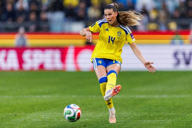260414 Bella Andersson of Sweden during the FIFA Women s World Cup Qualifier football match between Sweden and Denmark on April 14, 2026 in Gothenburg Photo Michael Erichsen BILDBYRAN COP 89 CS0928 fotboll football soccer fotball vm kval kval fifa womens world cup qualifier qualifier sverige sweden danmark denmark dam bbeng women kvinner  Copyright: MICHAELxERICHSEN BB260414MI025