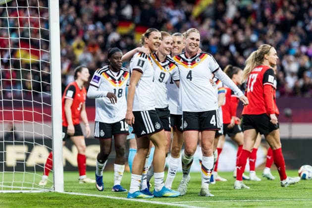 NUREMBERG, GERMANY - APRIL 14: Sjoeke Nuesken (Nüsken, Nusken, Germany, 9) celebrates scoring the 3:0 goal with her teammates during the FIFA Women™s World Cup 2027 UEFA Qualifiers match between Germany vs. Austria at Frankenstadion Max-Morlock-Stadion on April 14, 2026 in Nuremberg, Germany. Bavaria Germany Copyright: xSteffiexWunderlx