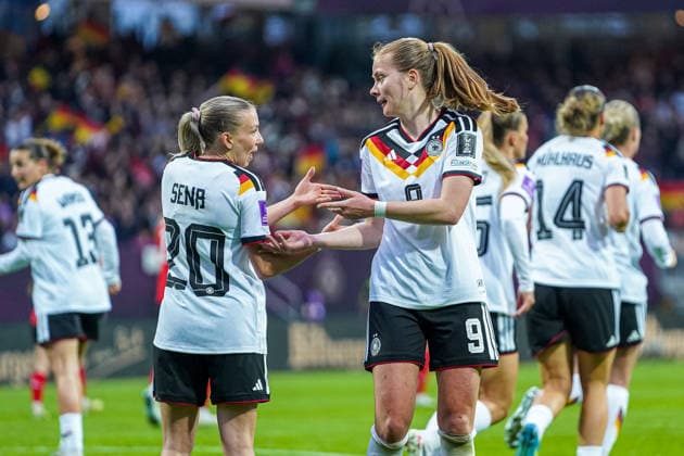 Elisa Senß 20 Germany and Sjoeke Nüsken 9 Germany , celebrate the goal for 3 0 during the international match between Germany Austria on 14 04 2026 in Nuremberg Nuremberg Max Morlock Stadium Bayern Germany