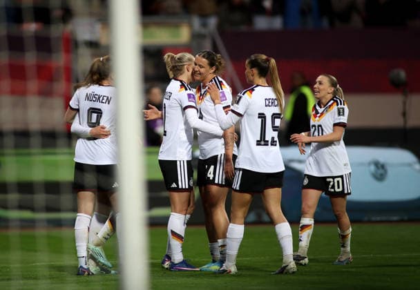 Germany Austria, football, women, season 2025 2026, international match, World Cup qualification, Max Morlock Stadium, Nuremberg 5 0 by Lea Schüller Schueller Germany goal, cheering, bunch of cheers