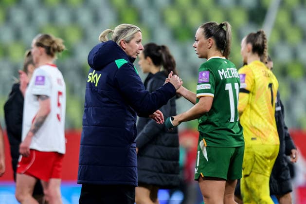 2027 FIFA Women s World Cup European Qualifiers, Polsat Plus Arena, Gdansk, Poland 14 4 2026 Poland vs Republic of Ireland WNT Ireland s Head Coach Carla Ward and Katie McCabe celebrate after the match Carla Ward and Katie McCabe celebrate after the match 14 4 2026  Copyright: x INPHO RyanxByrnex RB1_7348