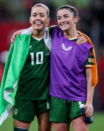 2027 FIFA Women s World Cup European Qualifiers, Polsat Plus Arena, Gdansk, Poland 14 4 2026 Poland vs Republic of Ireland WNT Ireland s Denise O Sullivan and Marissa Sheva celebrate after the match Denise O Sullivan and Marissa Sheva celebrate after the match 14 4 2026  Copyright: x INPHO RyanxByrnex RB1_8041